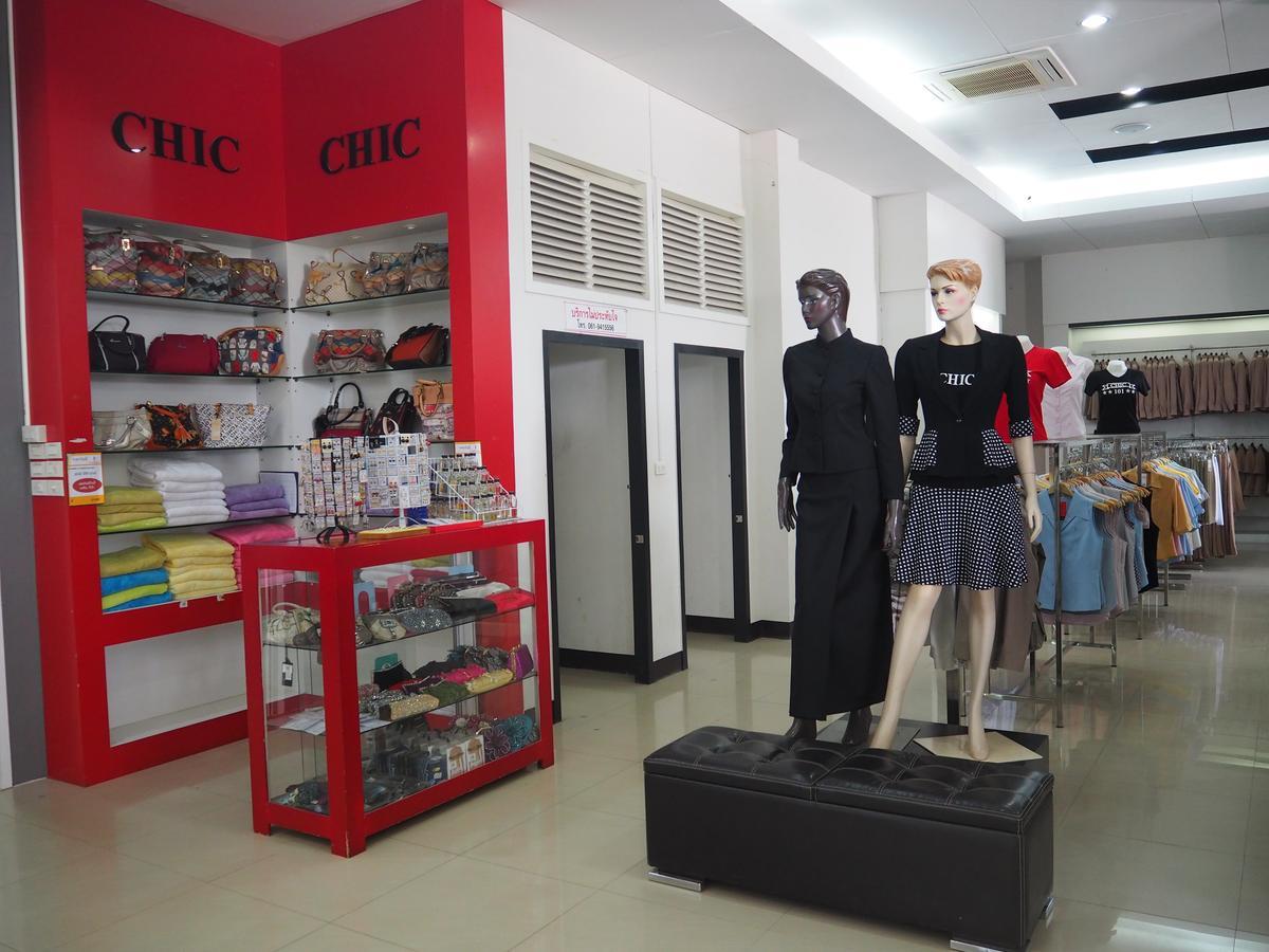 The Chic 101 Hotel Selaphum Extérieur photo