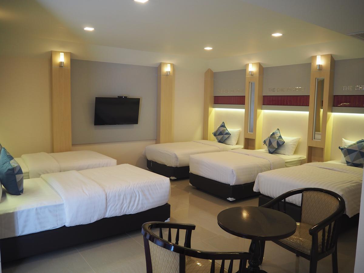 The Chic 101 Hotel Selaphum Extérieur photo